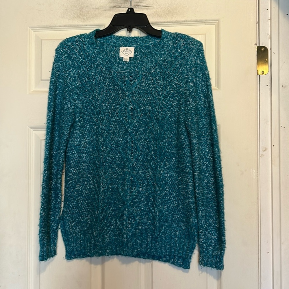 St. John’s Bay Sweater Size Medium Blue